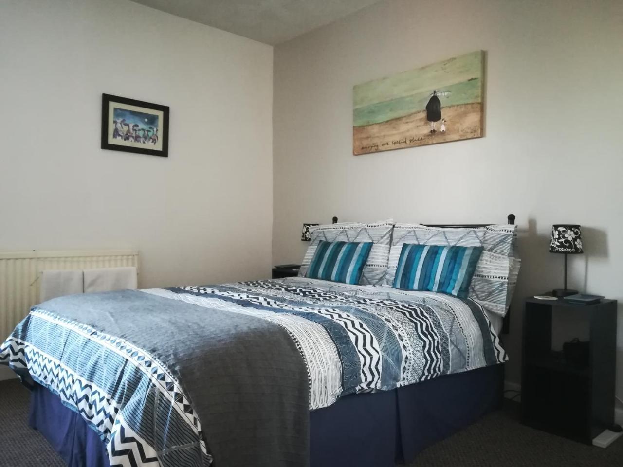Crestwell House Bed and Breakfast Eastleigh Exteriör bild